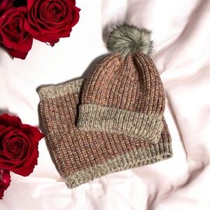Duluth Trading Co Red and Tan Hat with Fluffy Pompom and Infinity scarf